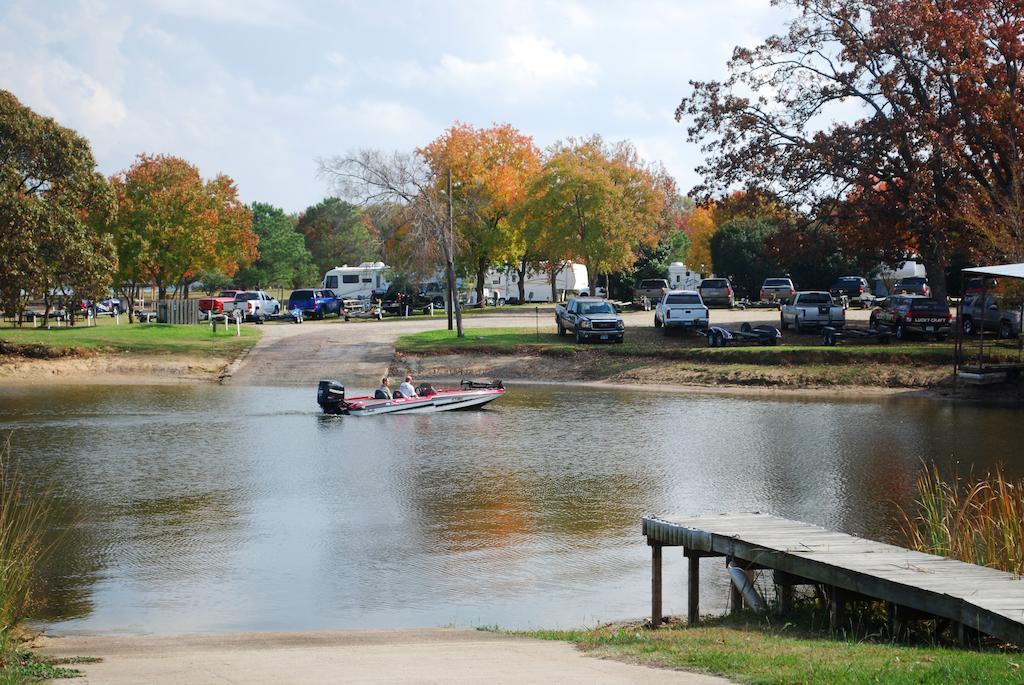 Lake Fork Marina & Motel Gunter Luaran gambar